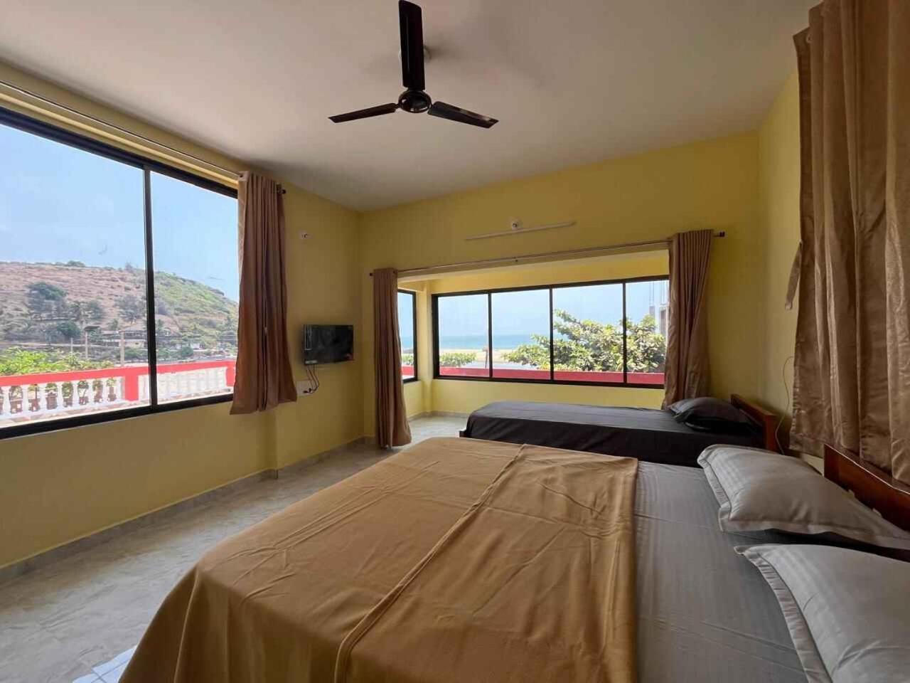 Klub Khavana- The Exclusive Beachfront Resort Vengurla Екстер'єр фото